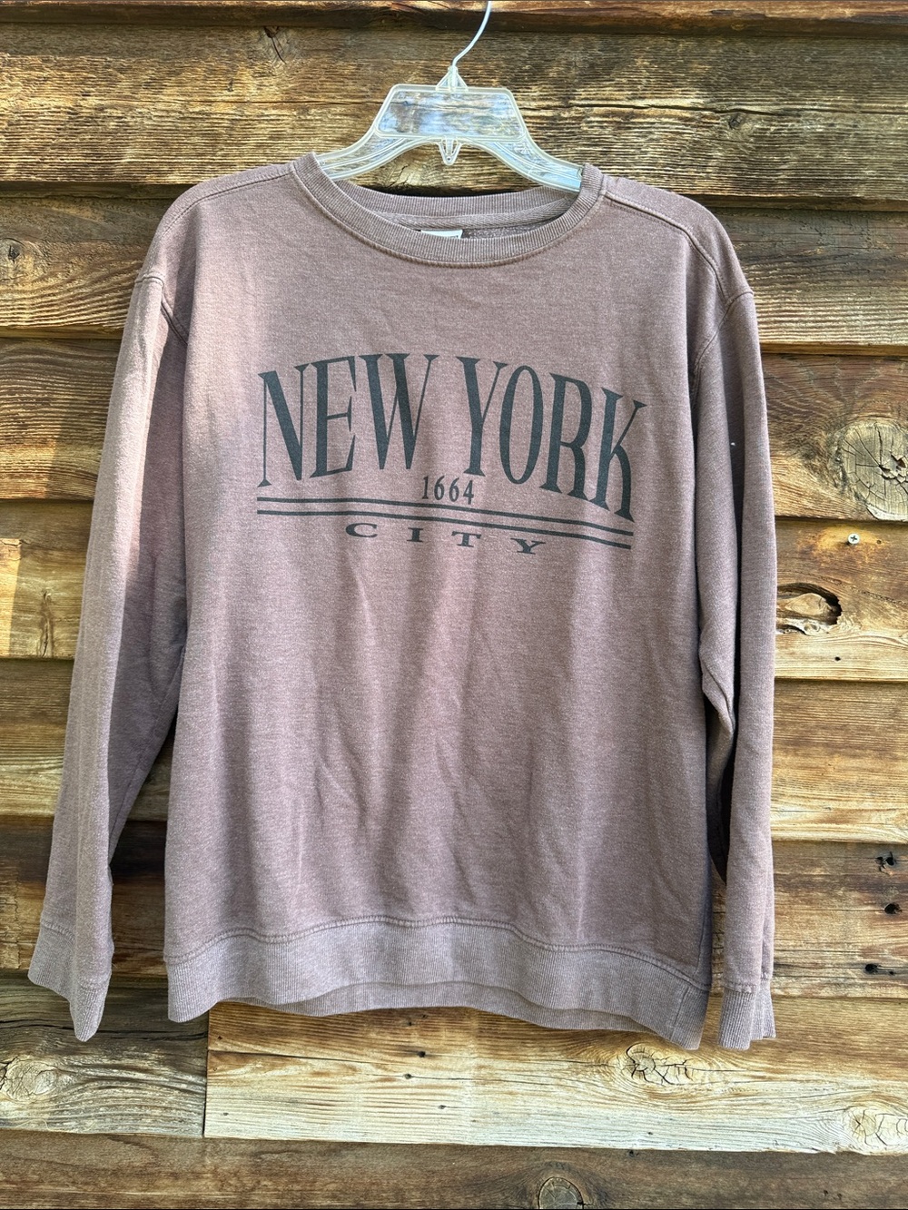 LE New York 1664 sweater